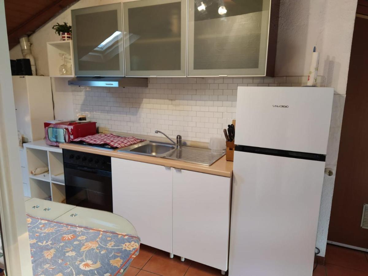 Ferienwohnung Little 58 Luino Exterior foto